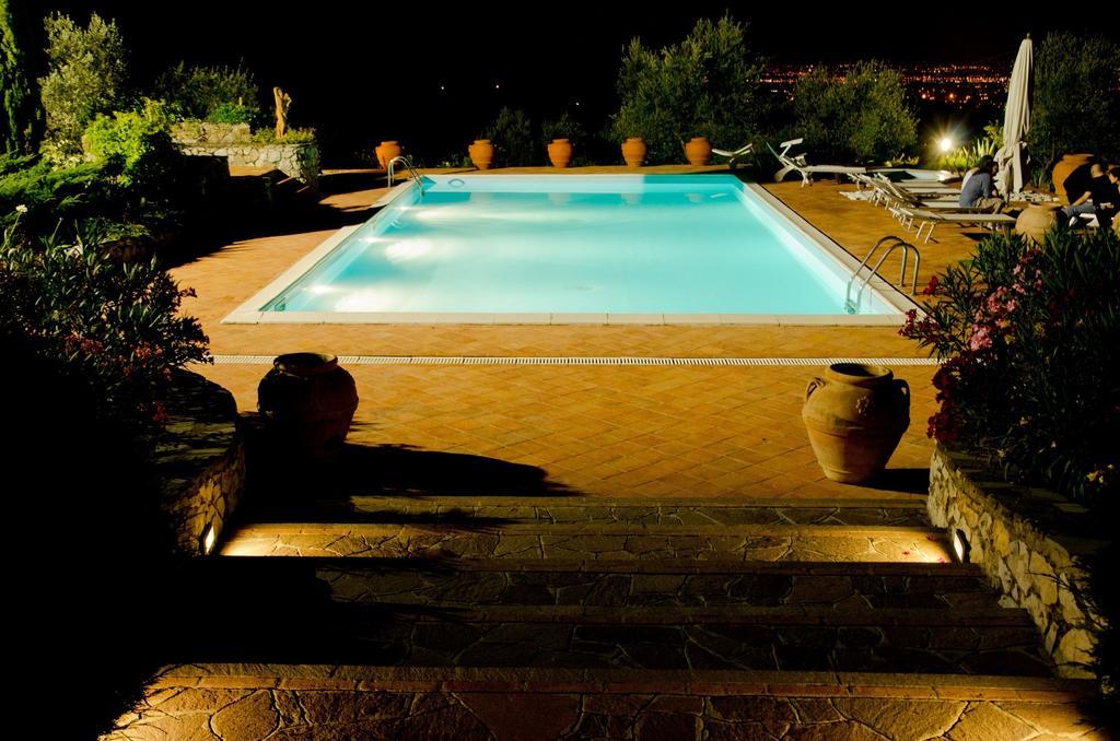 B&B Serena Прато Экстерьер фото